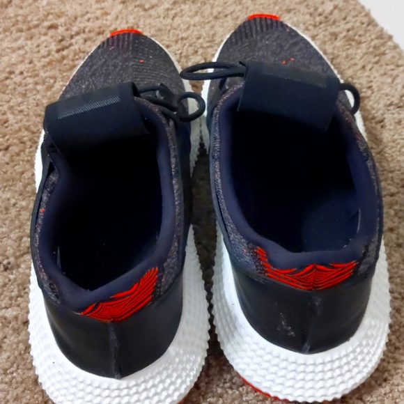 Adidas - Picture 4 of 4